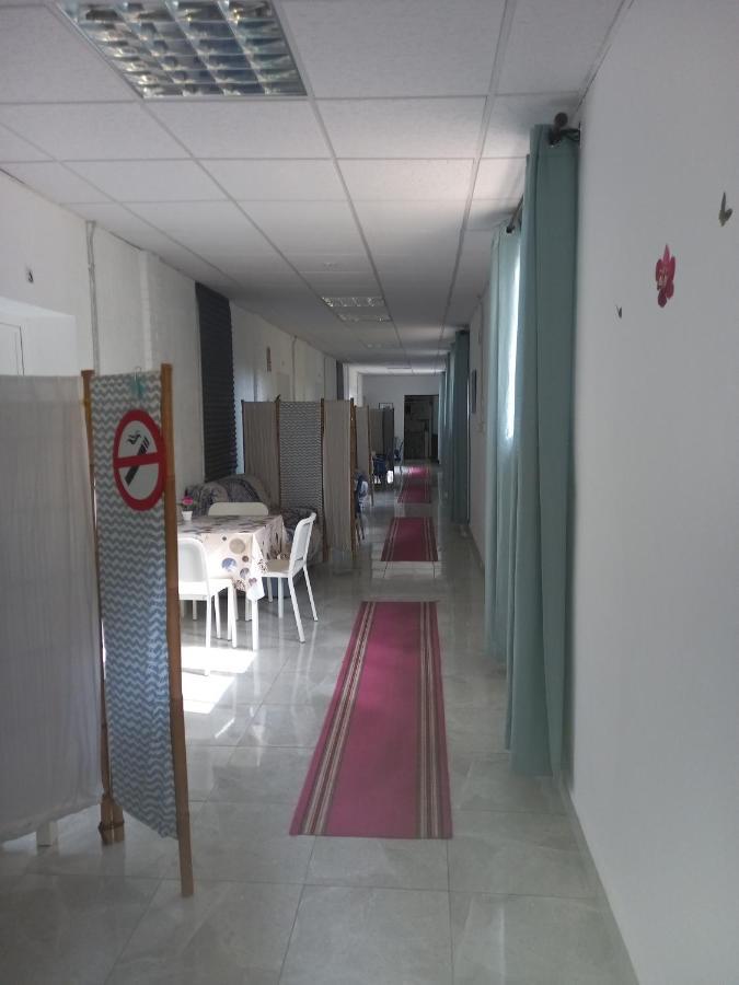 Отель Casa Inocencio Эль-Пуэрто-де-Санта-Мария Экстерьер фото