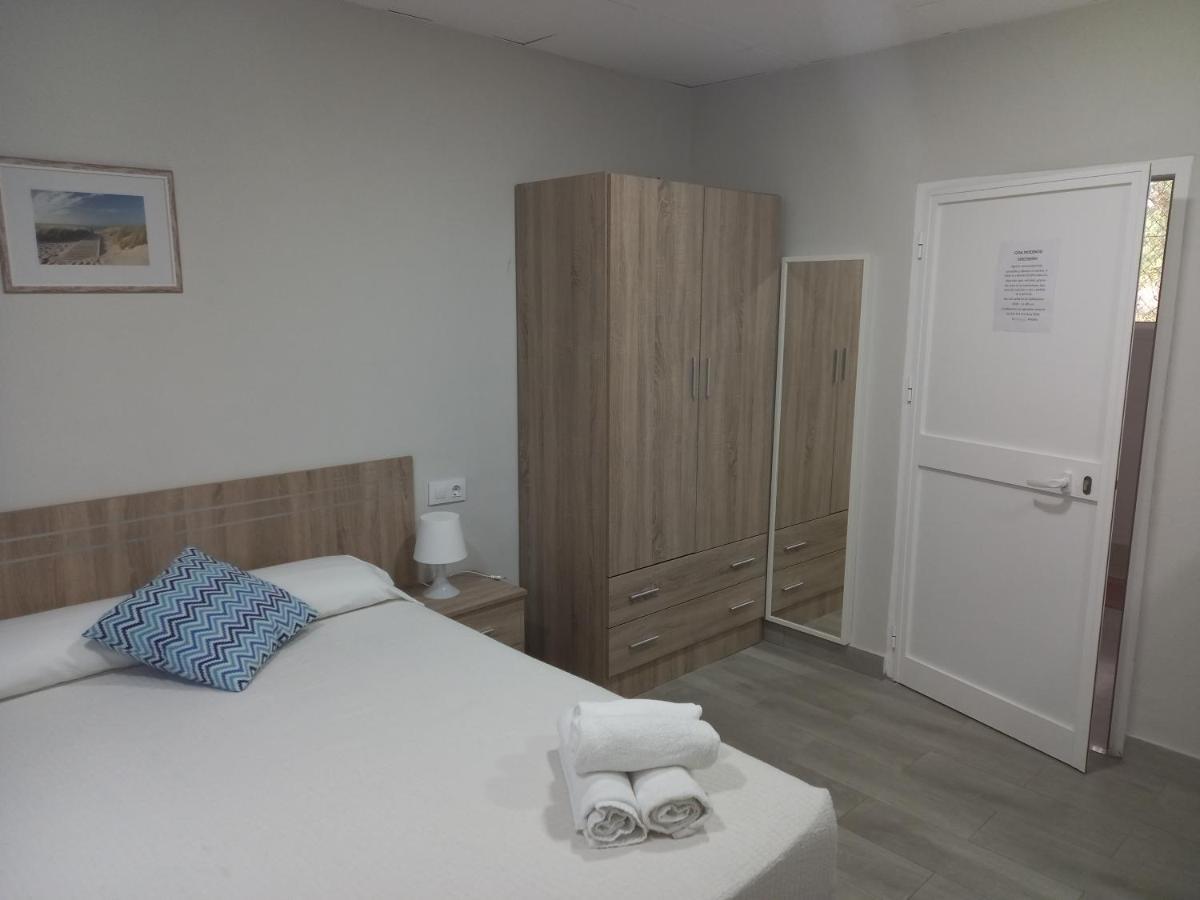 Отель Casa Inocencio Эль-Пуэрто-де-Санта-Мария Экстерьер фото